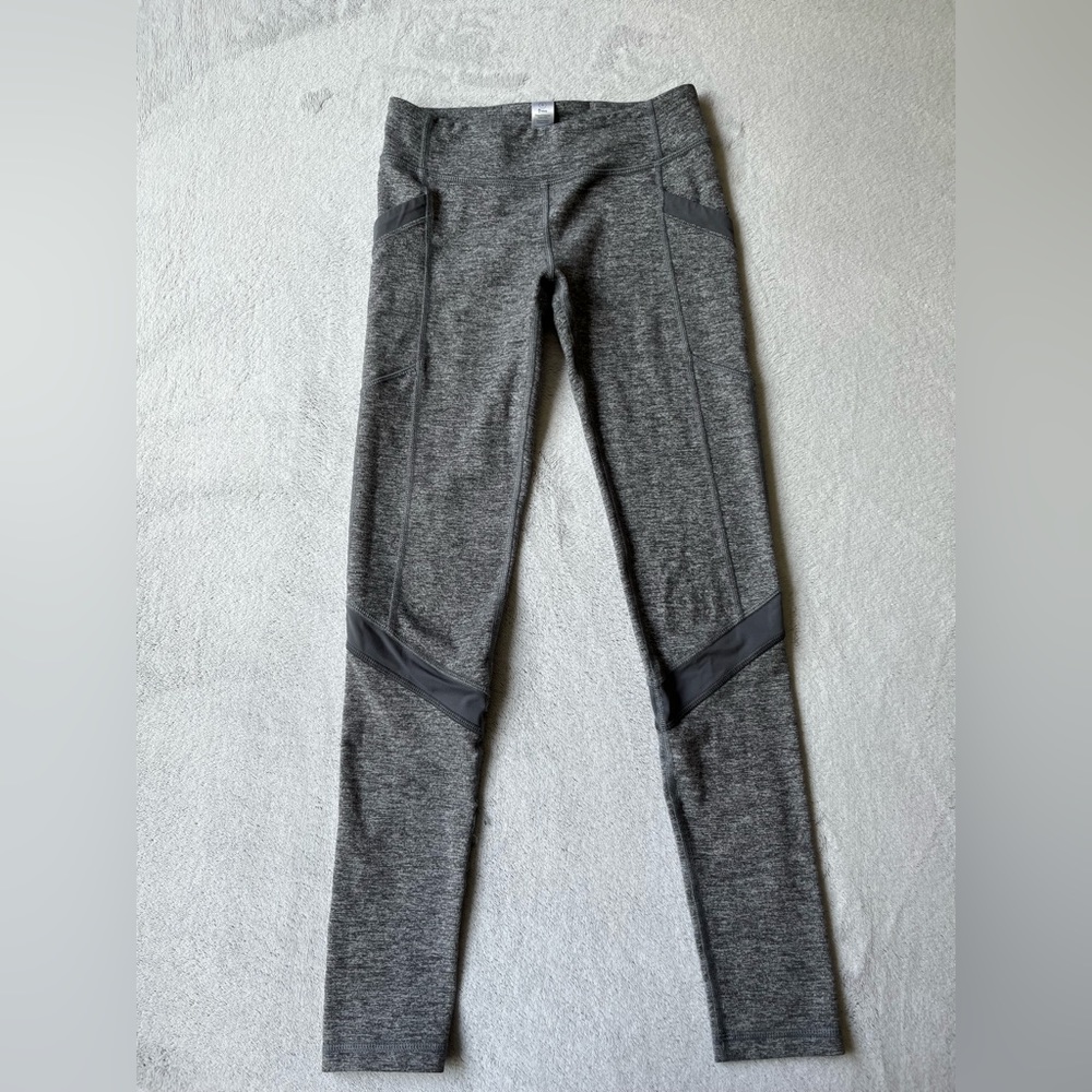 Ivivva Lululemon Youth Girls 8 Gray Athletic Leggings Stretch Dance With Pockets